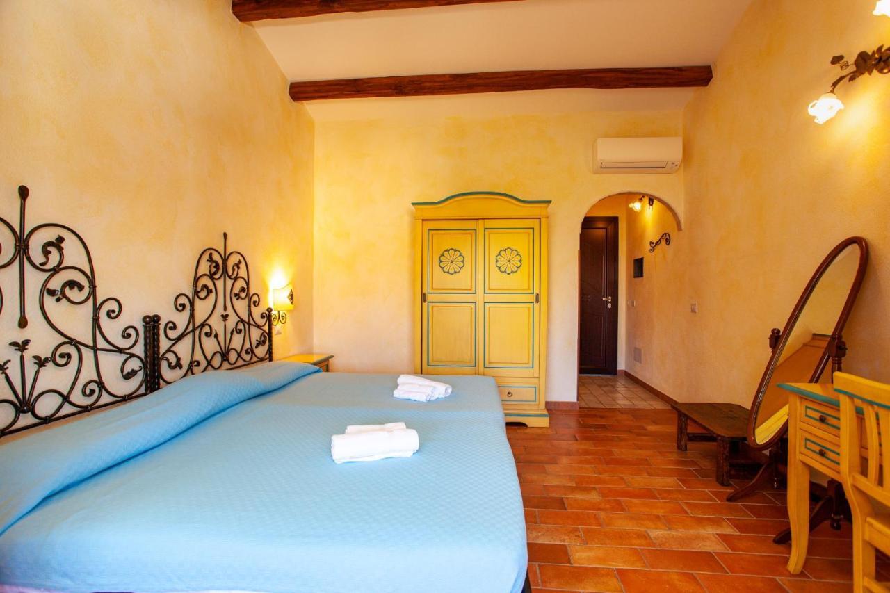 Il Viandante Otel San Teodoro  Dış mekan fotoğraf