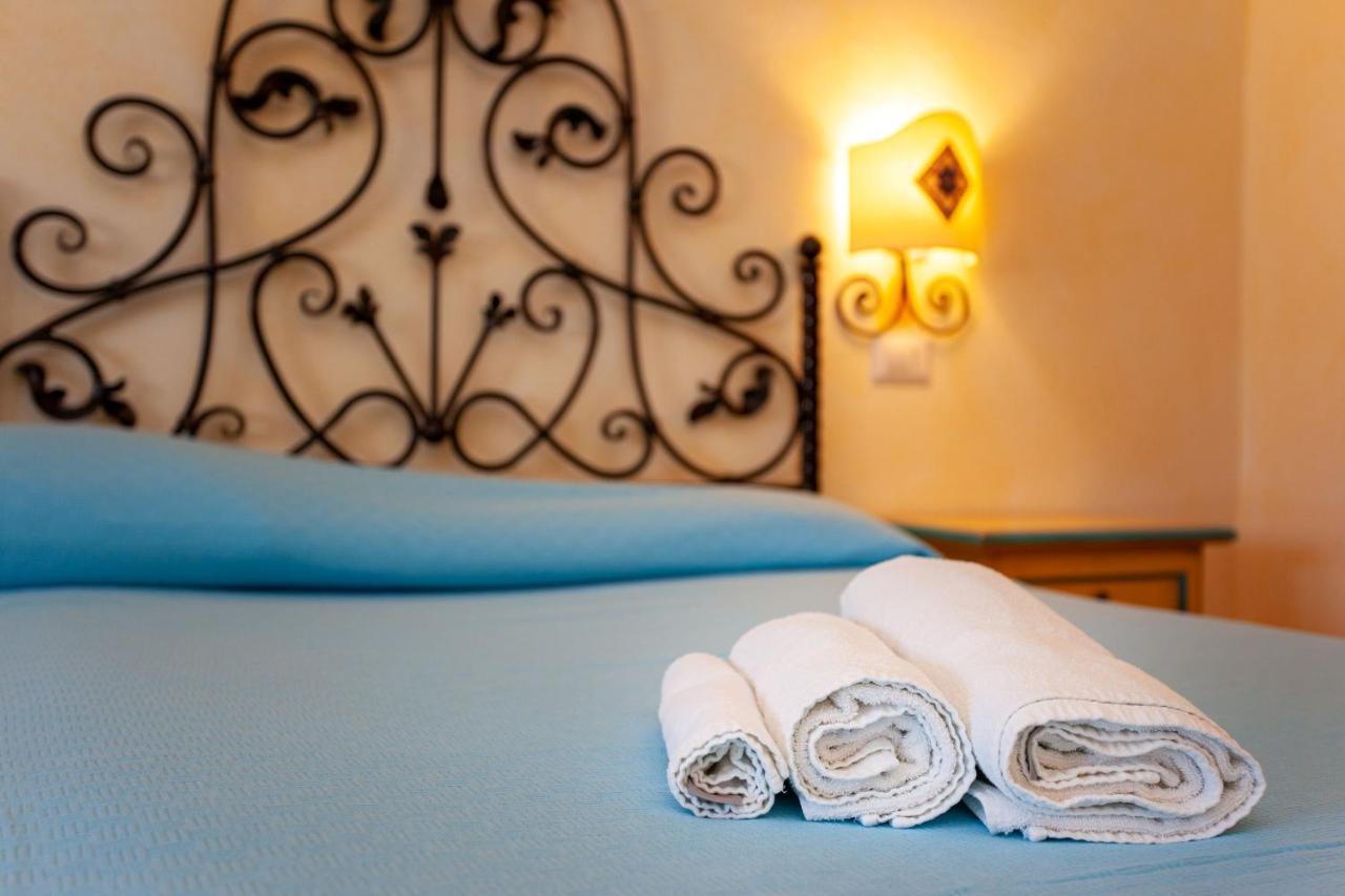 Il Viandante Otel San Teodoro  Dış mekan fotoğraf