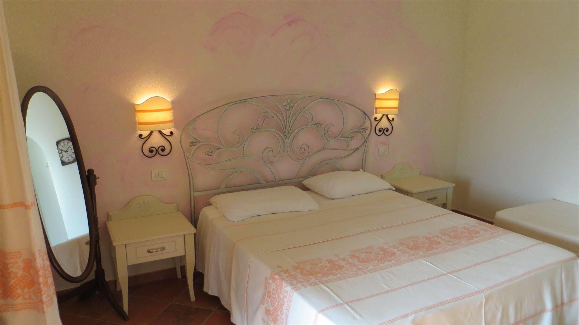 Il Viandante Otel San Teodoro  Dış mekan fotoğraf