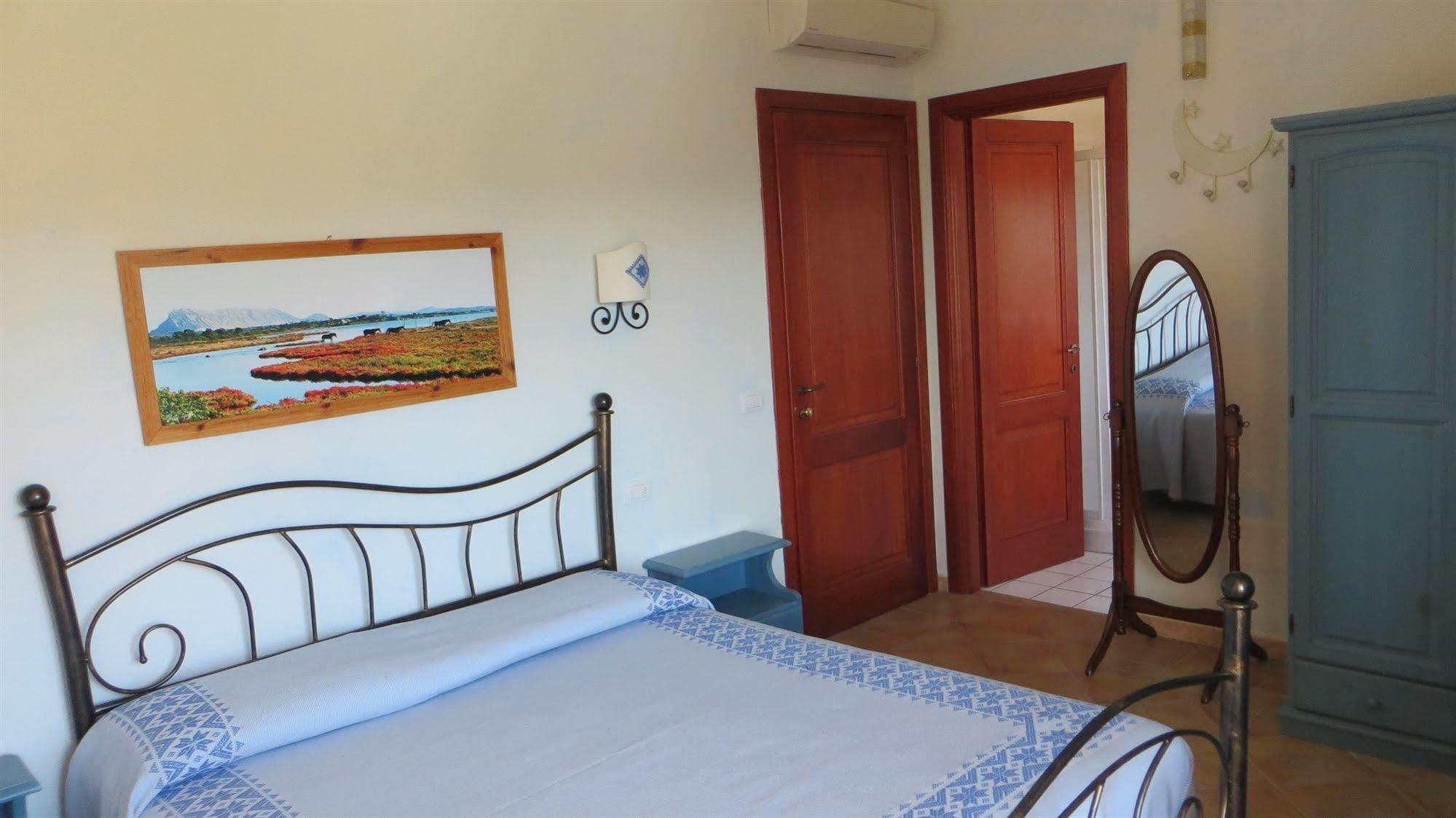 Il Viandante Otel San Teodoro  Dış mekan fotoğraf