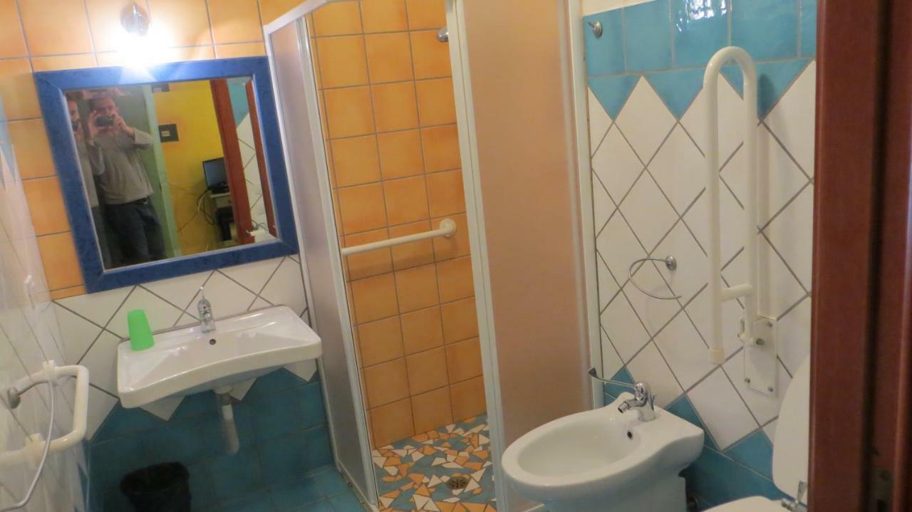 Il Viandante Otel San Teodoro  Dış mekan fotoğraf